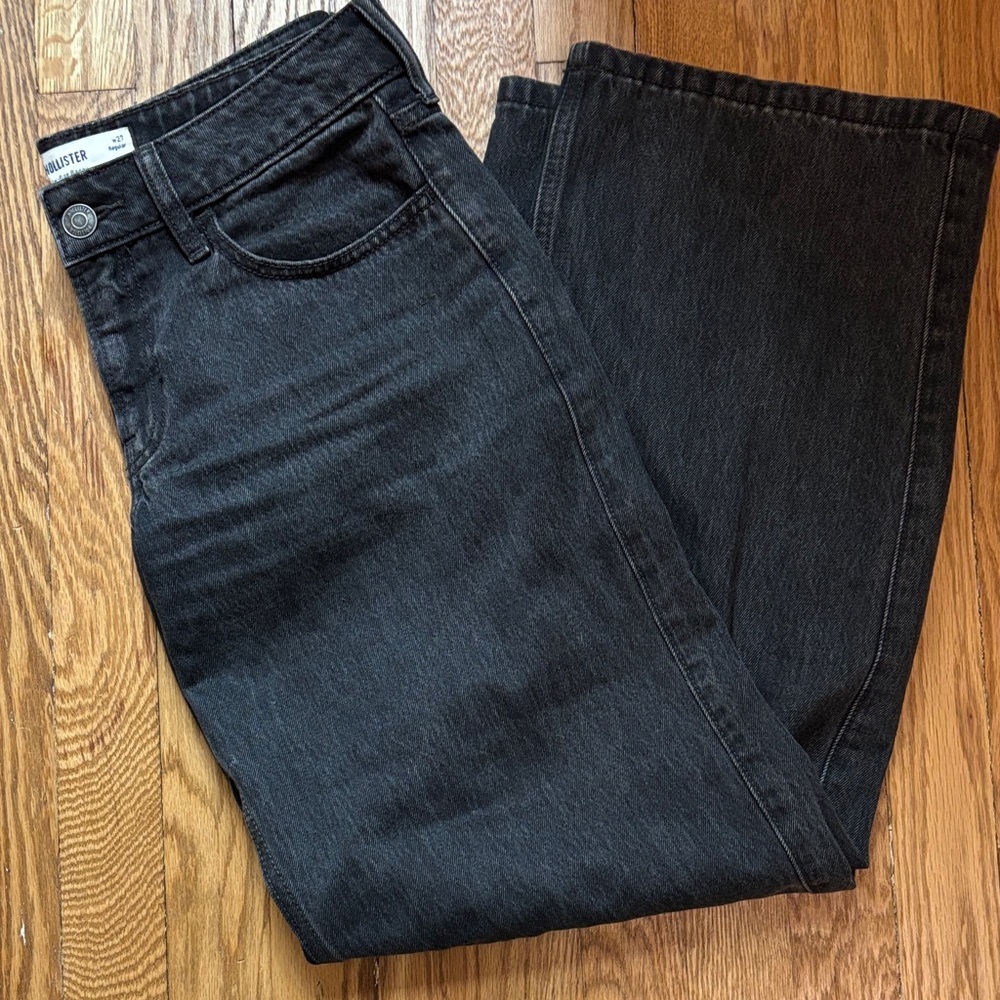 Hollister Low-rise baggy Women's Dark Gray Jeans (size 4)